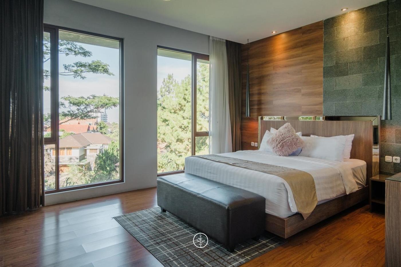 Anindya Hill View Villa 7 Bedrooms With A Private Swimming Pool Бандунг Екстериор снимка