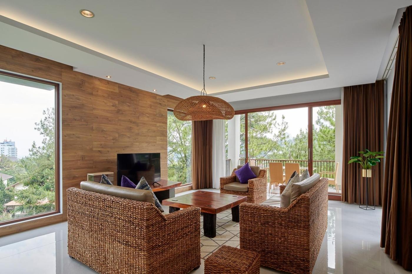 Anindya Hill View Villa 7 Bedrooms With A Private Swimming Pool Бандунг Екстериор снимка